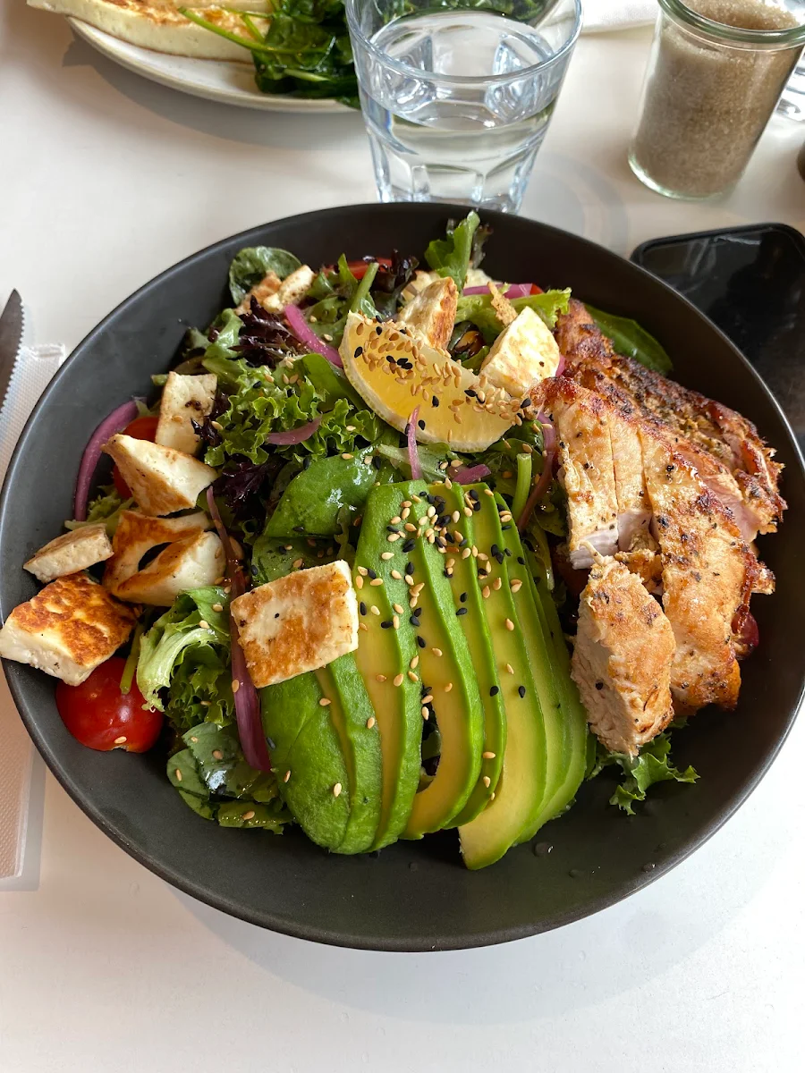 Hallouni Salad, Rubika Cafe & Bar