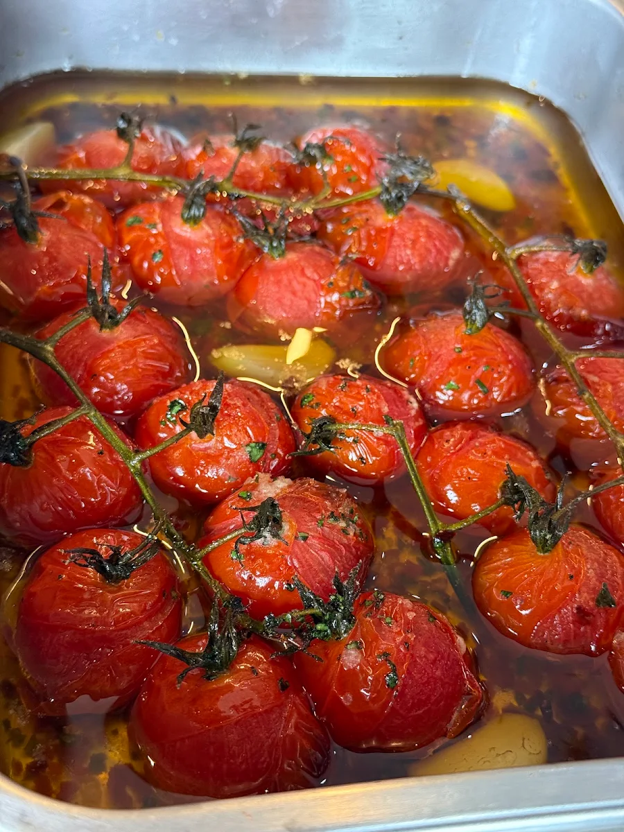 Roasted Tomato, Rubika Cafe & Bar