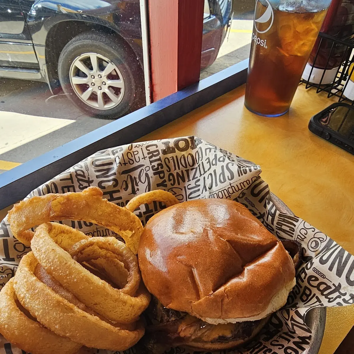 New Mexico Burger and Onion Rings