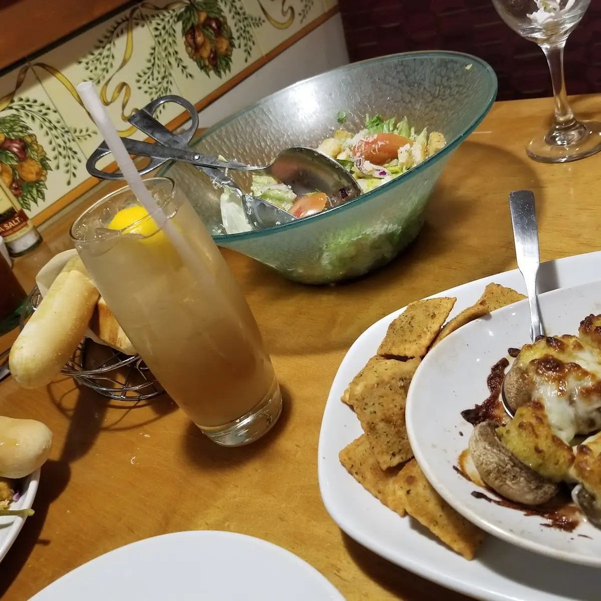 Salad and Bread Sticks