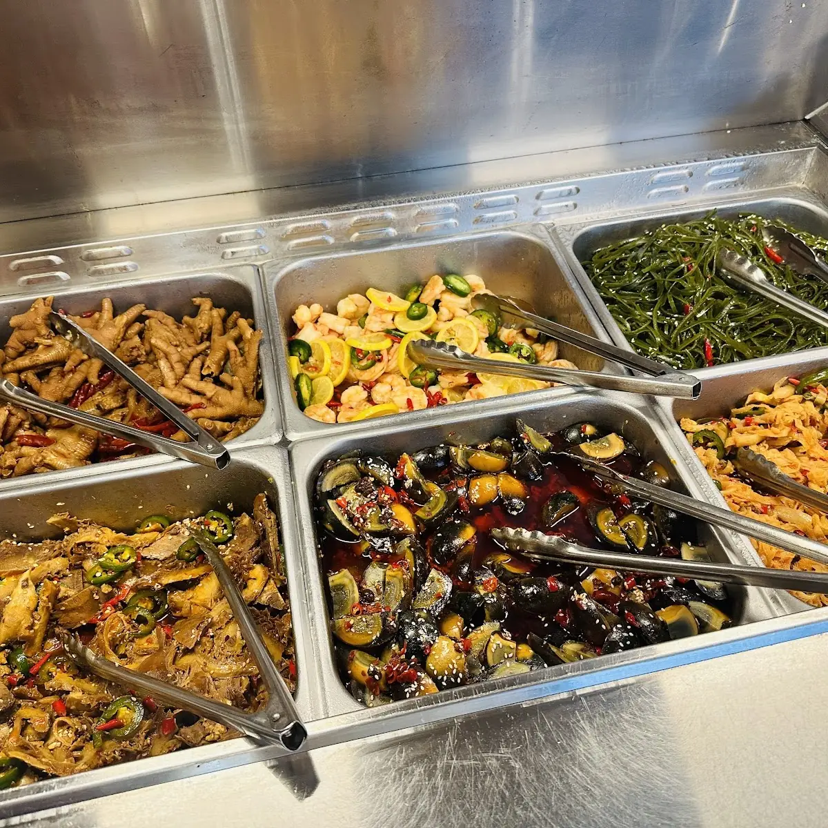 Buffet Line