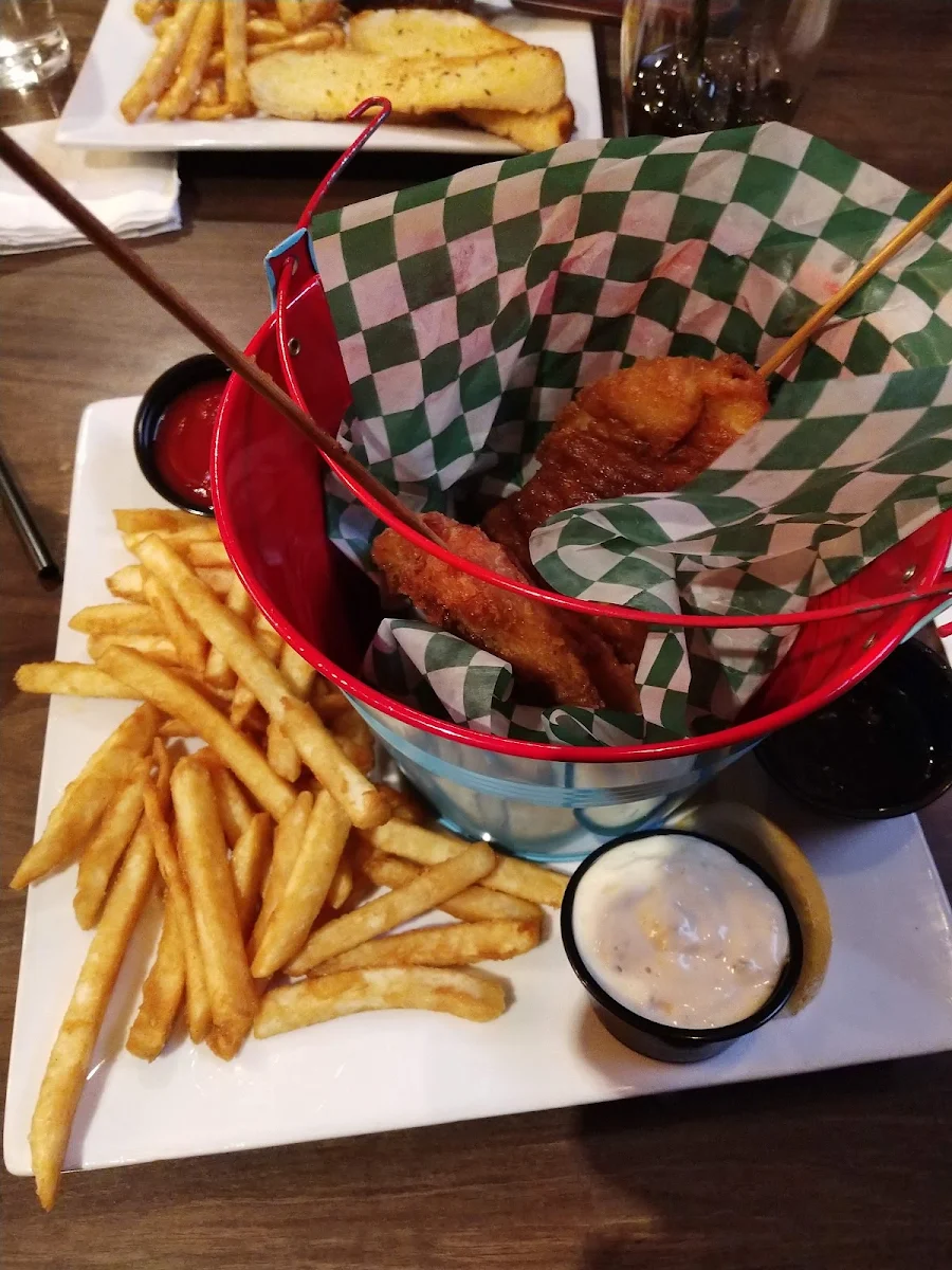 Bucket O Fish, Park & Trestle Pub and Restaurant