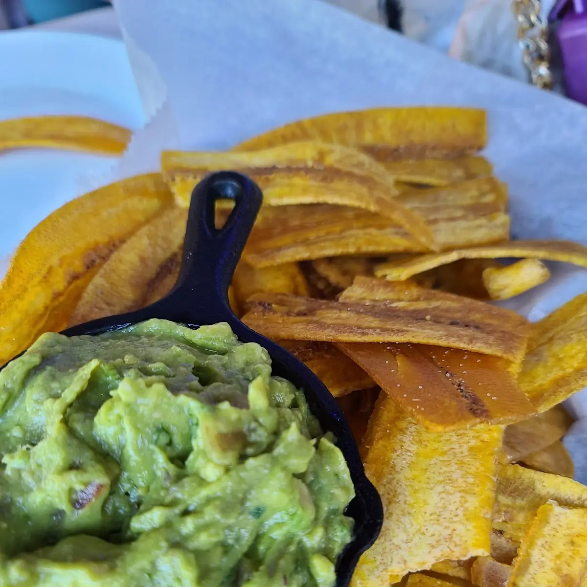 Guacamole & Chips
