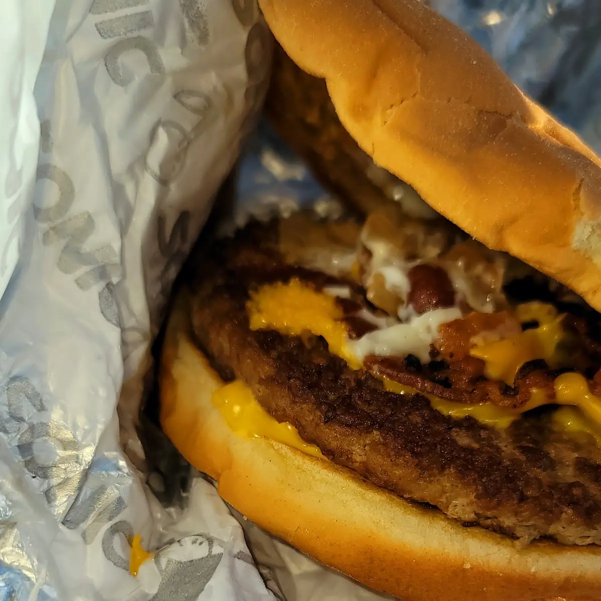 Garlic Butter Bacon Burger