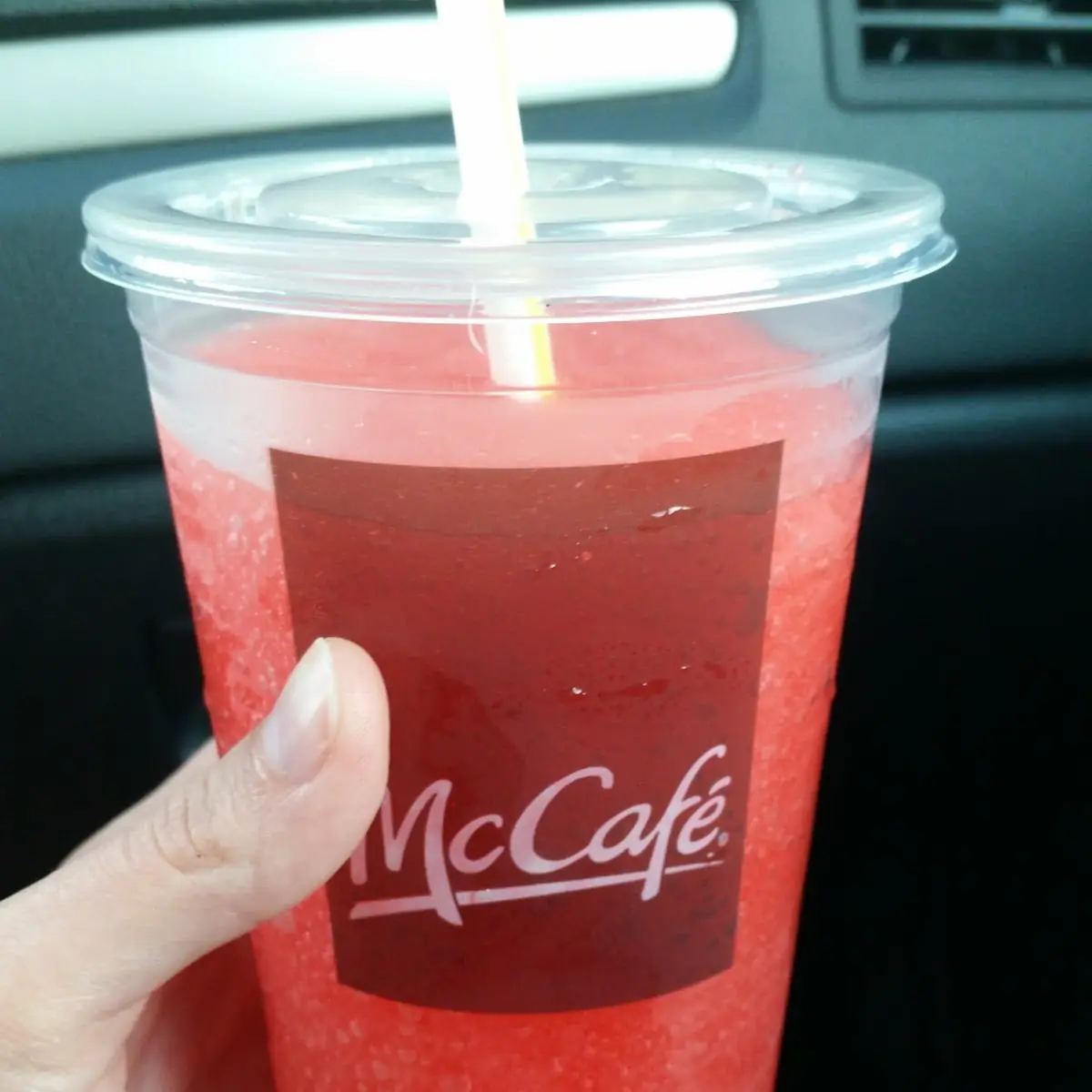 Medium Frozen Coca-Cola