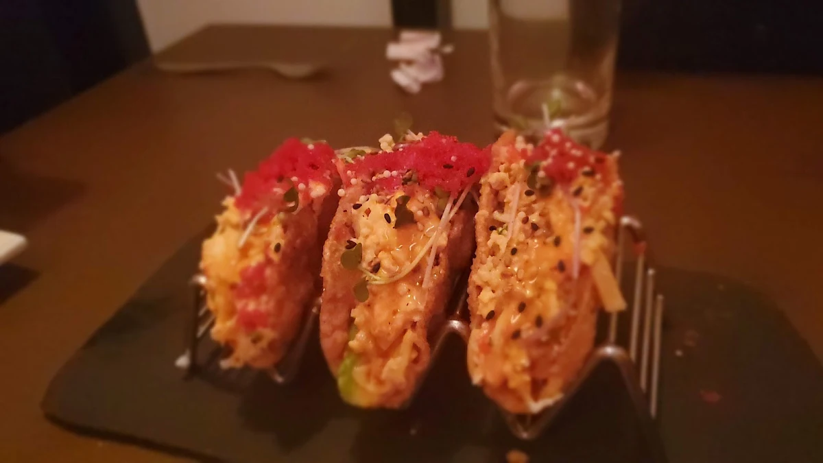 Taco Sushi, Uni Sushi