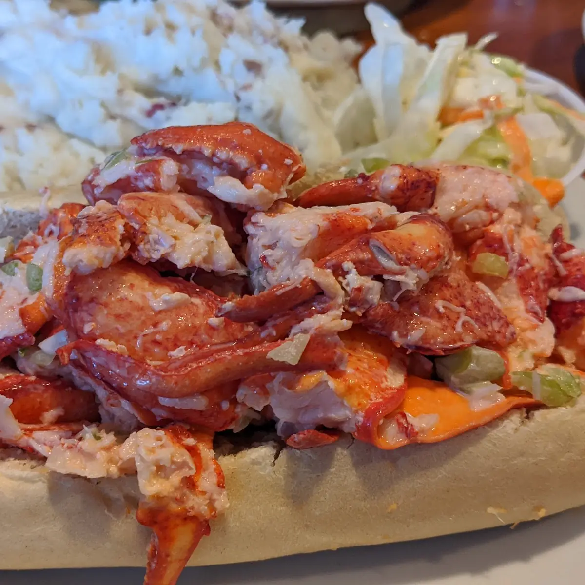 Jumbo Lobster Roll