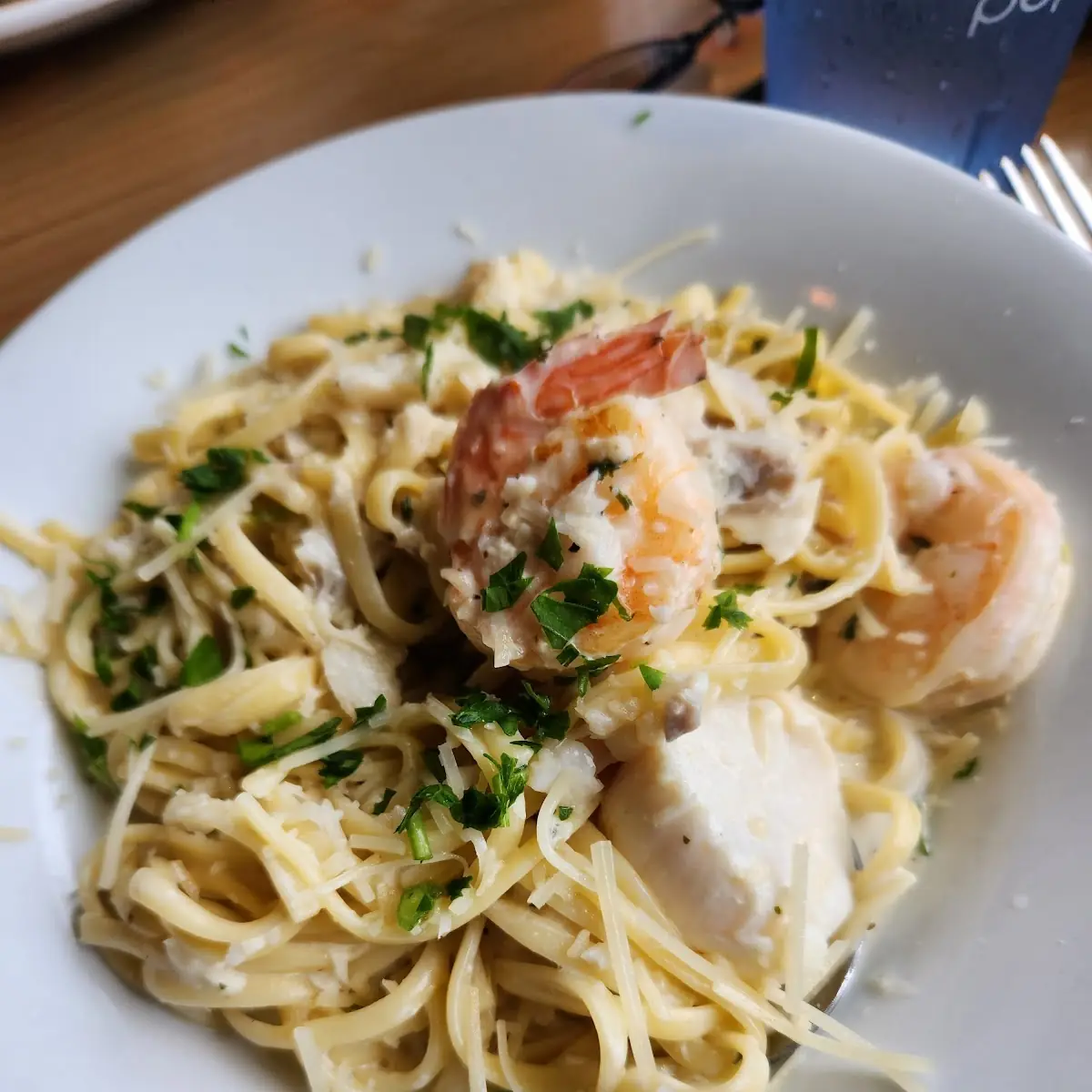 Seafood Alfredo Pasta