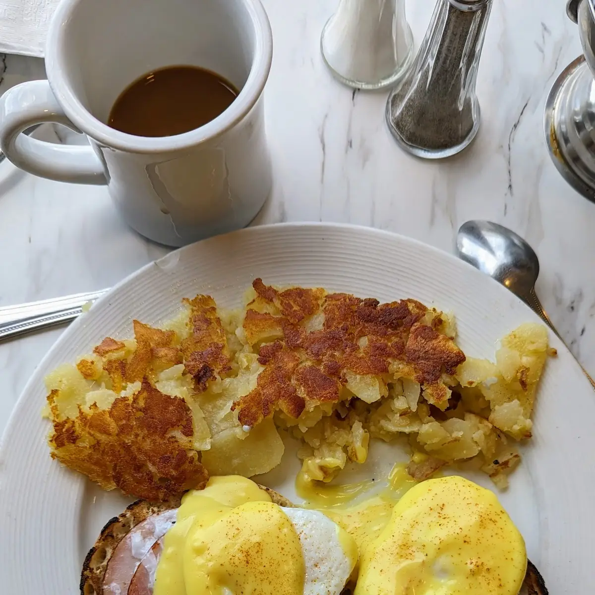 Eggs Benedict