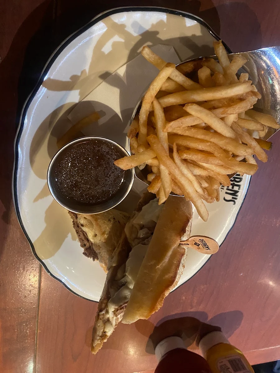 Roast Beef Sandwich, Reuben's Restaurant Delicatessen