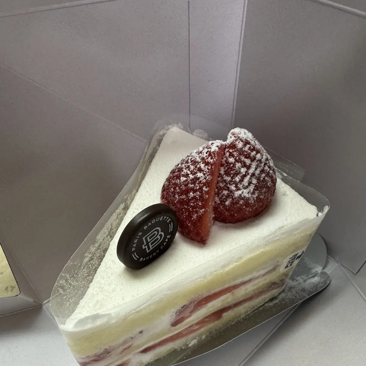 Strawberry Soft Cream Cake Slice