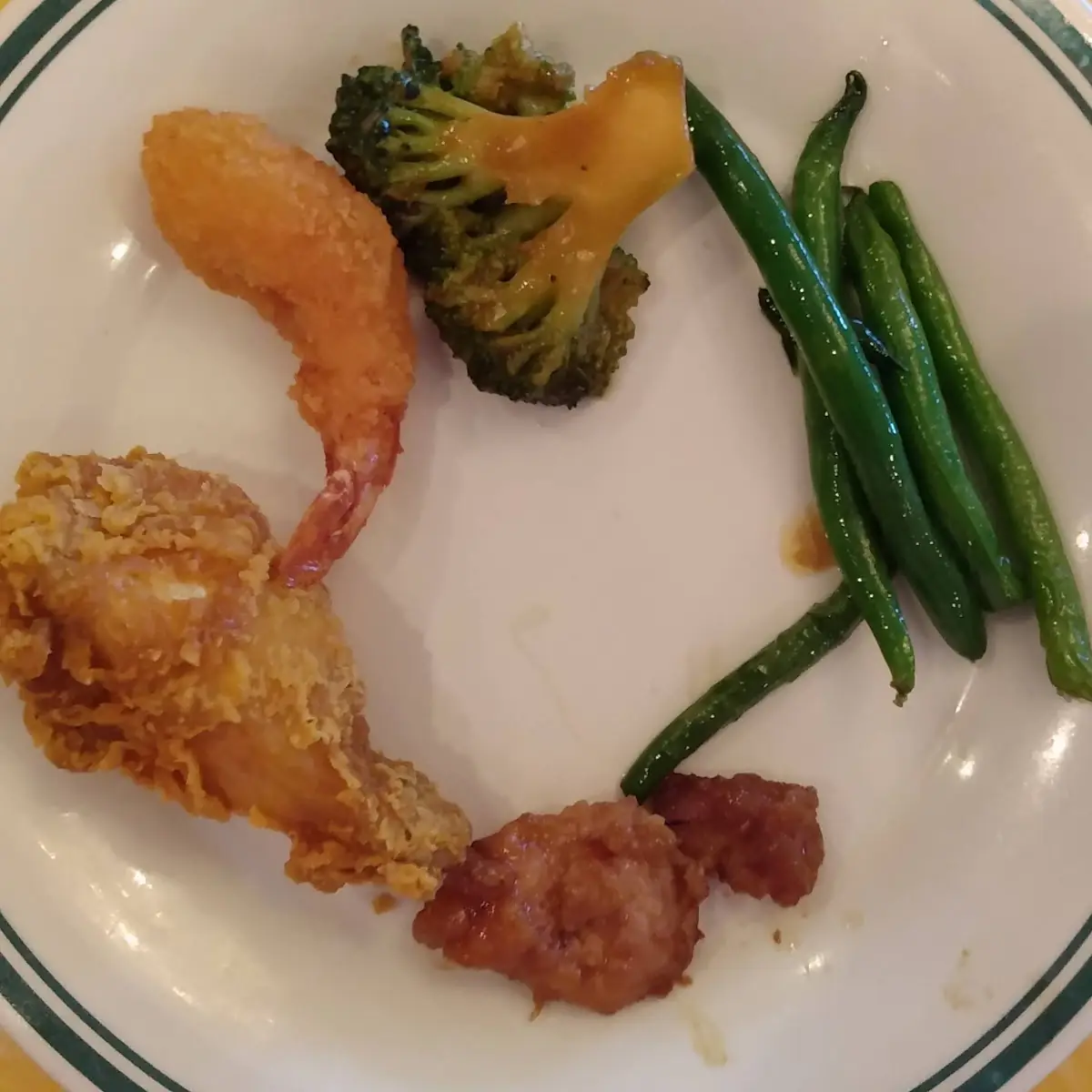 Chicken Shrimp Broccoli and Green Beans
