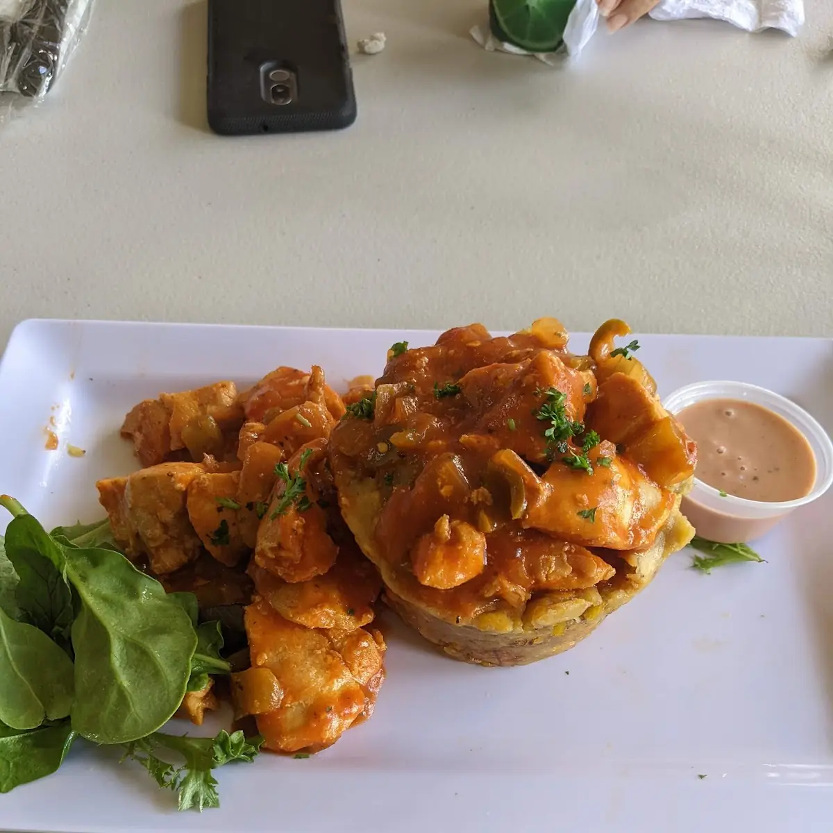 Mofongo Relleno De Pechuga De Pollo Criollo