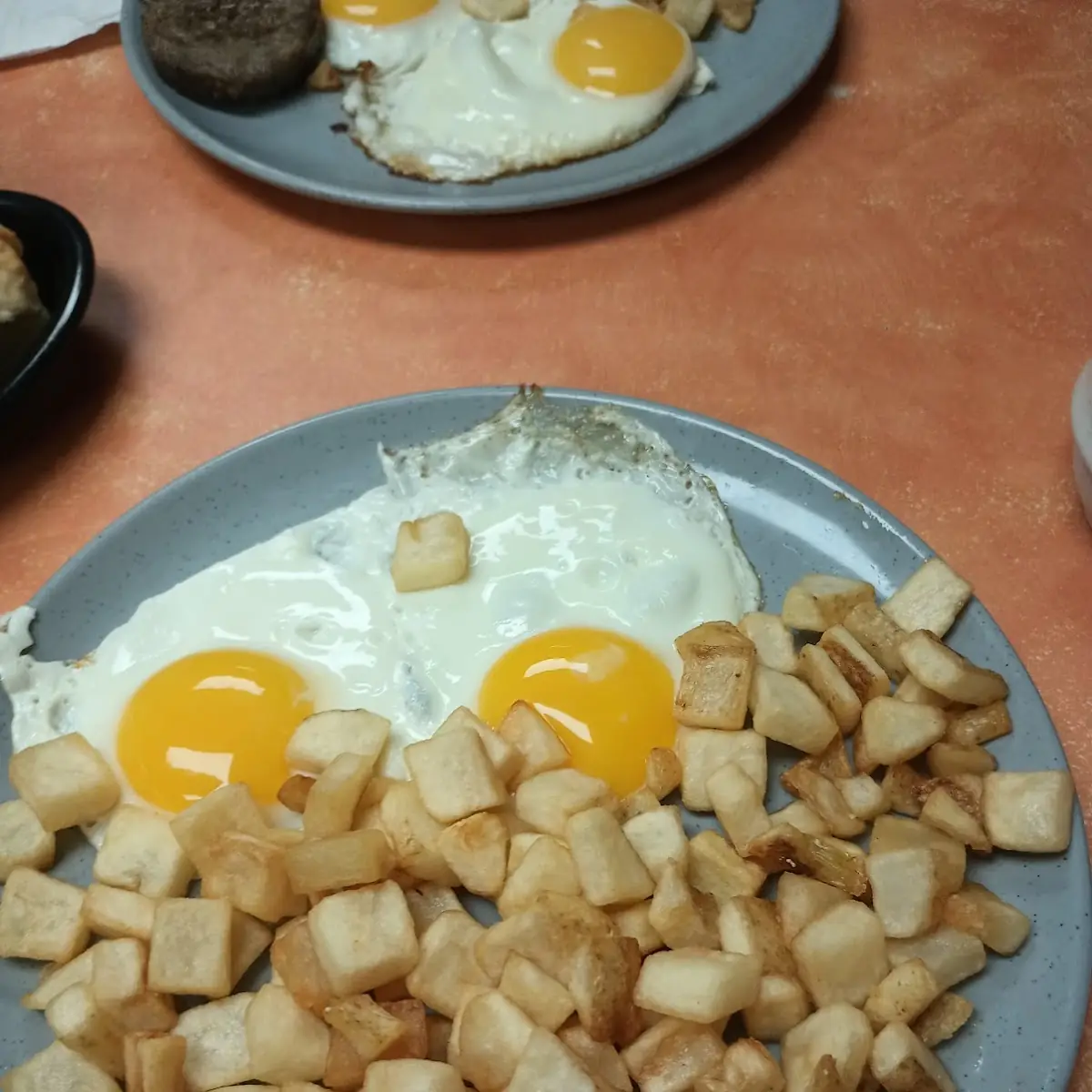 Eggs Up with Home Fries