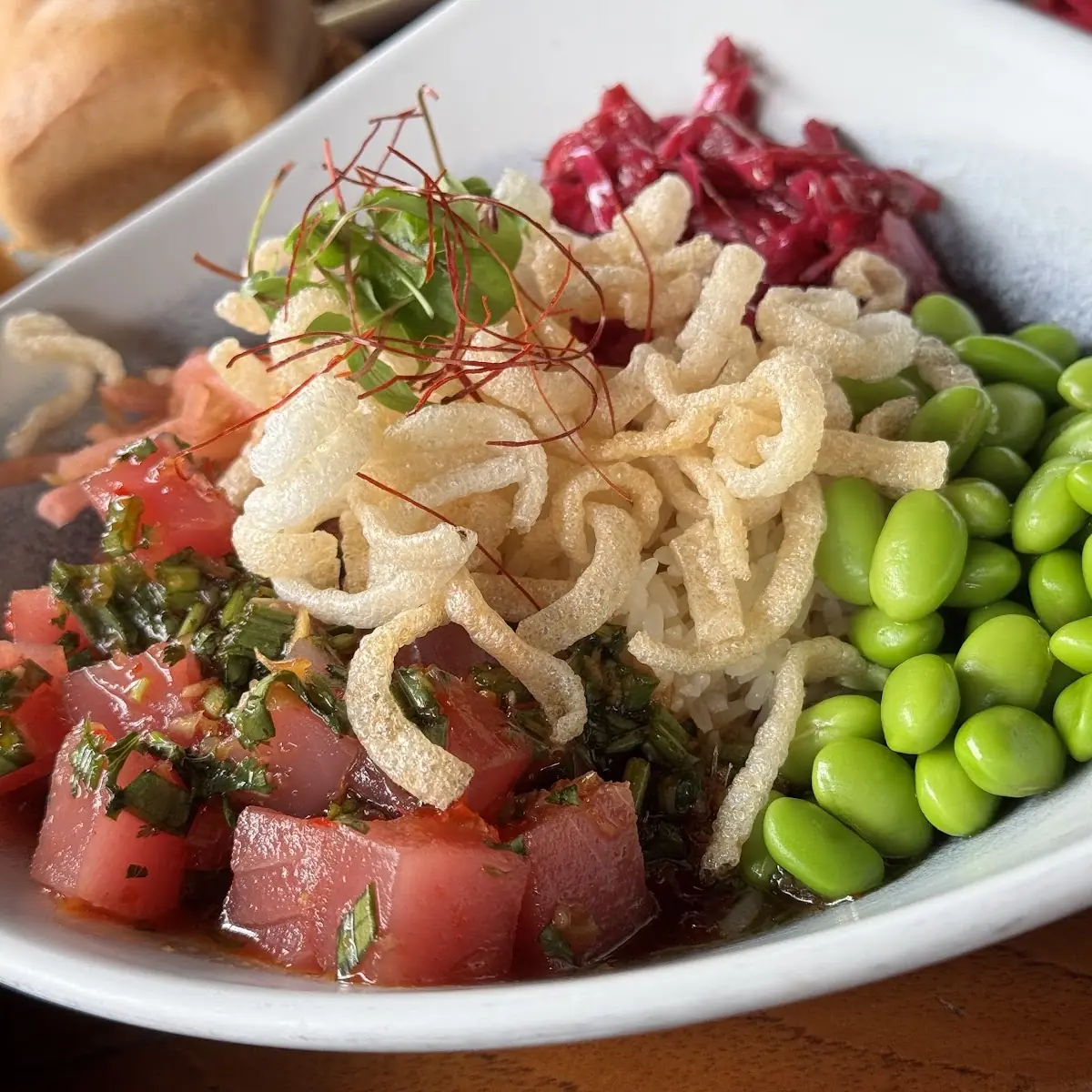 Tuna Poke Bowi