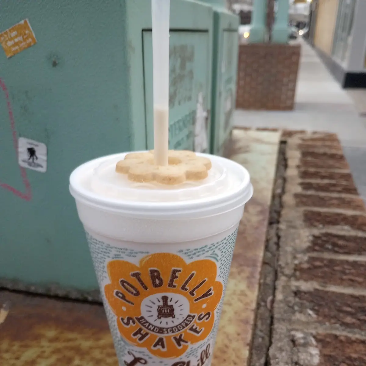 Vanilla Shake with Mini Butter Cookie That Says Potbelly
