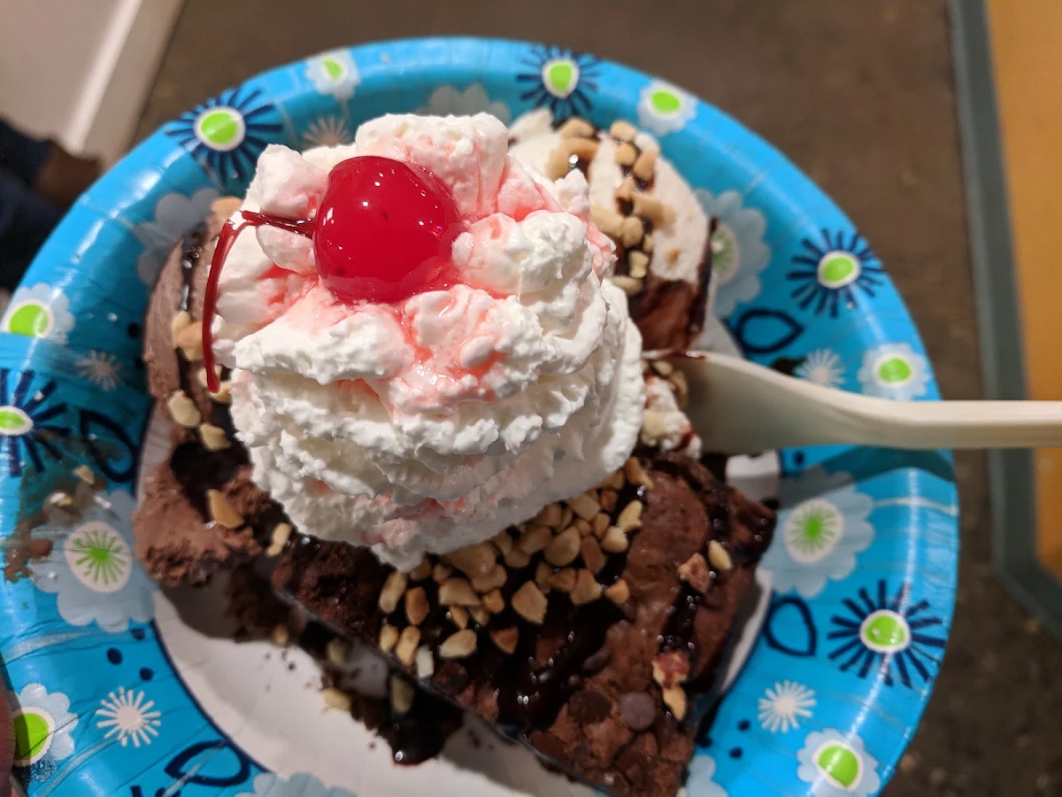The Hot Fudge Cake