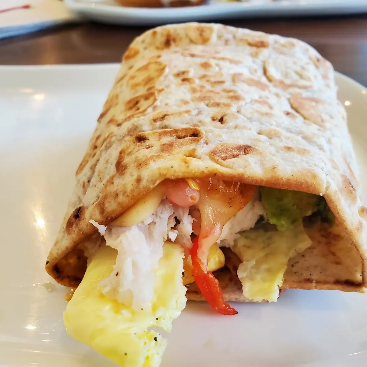 Chipotle Chicken Scrambled Egg & Avocado Wraps