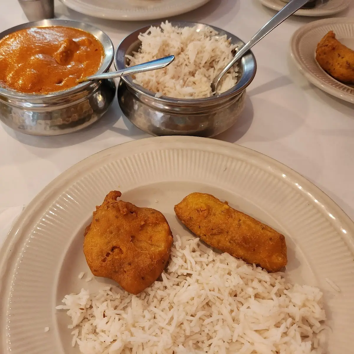 Butter Chicken & Fish Pakora
