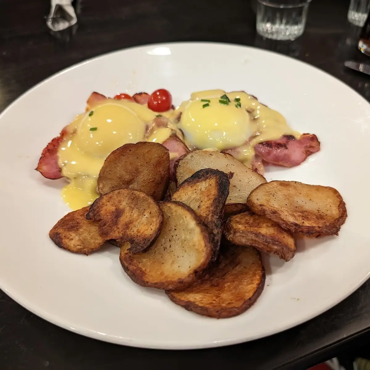 Eggs Benedict