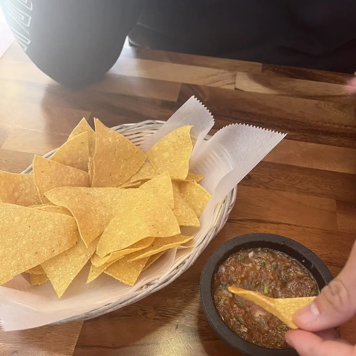 House Mede Chips & Salsa