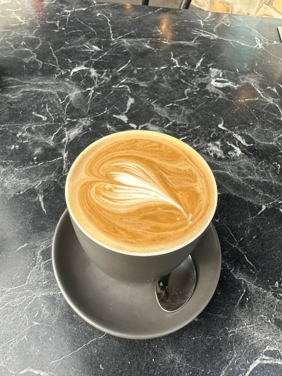 Latte Flat White Cappuccino, Muse Ivanhoe Cafe