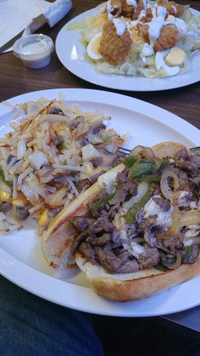 Philly Cheese Steak&Loaded Hashbrowns