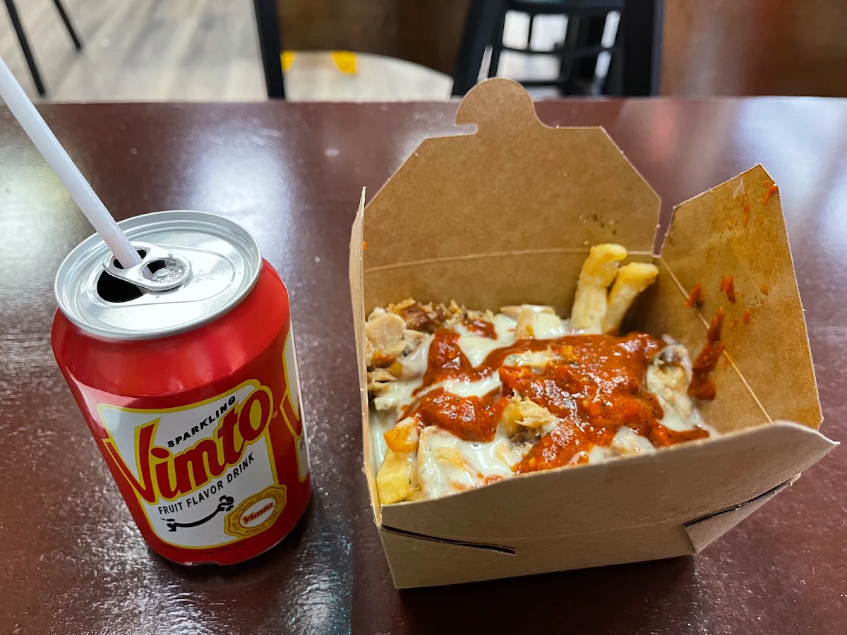 Large Poutine