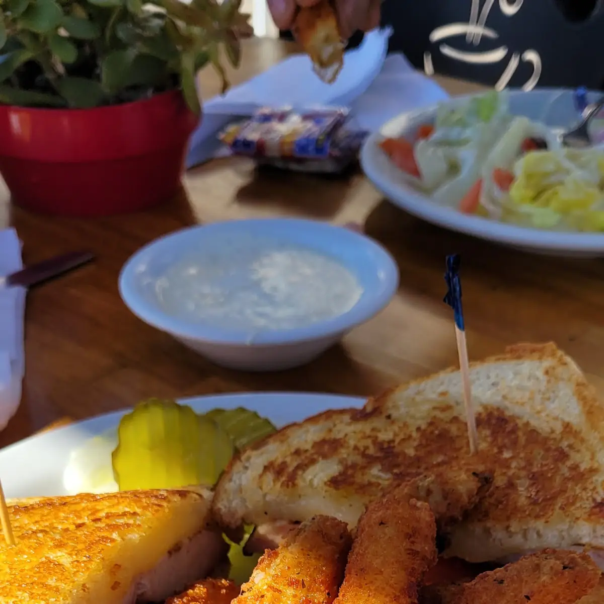 Chicken Sándwich