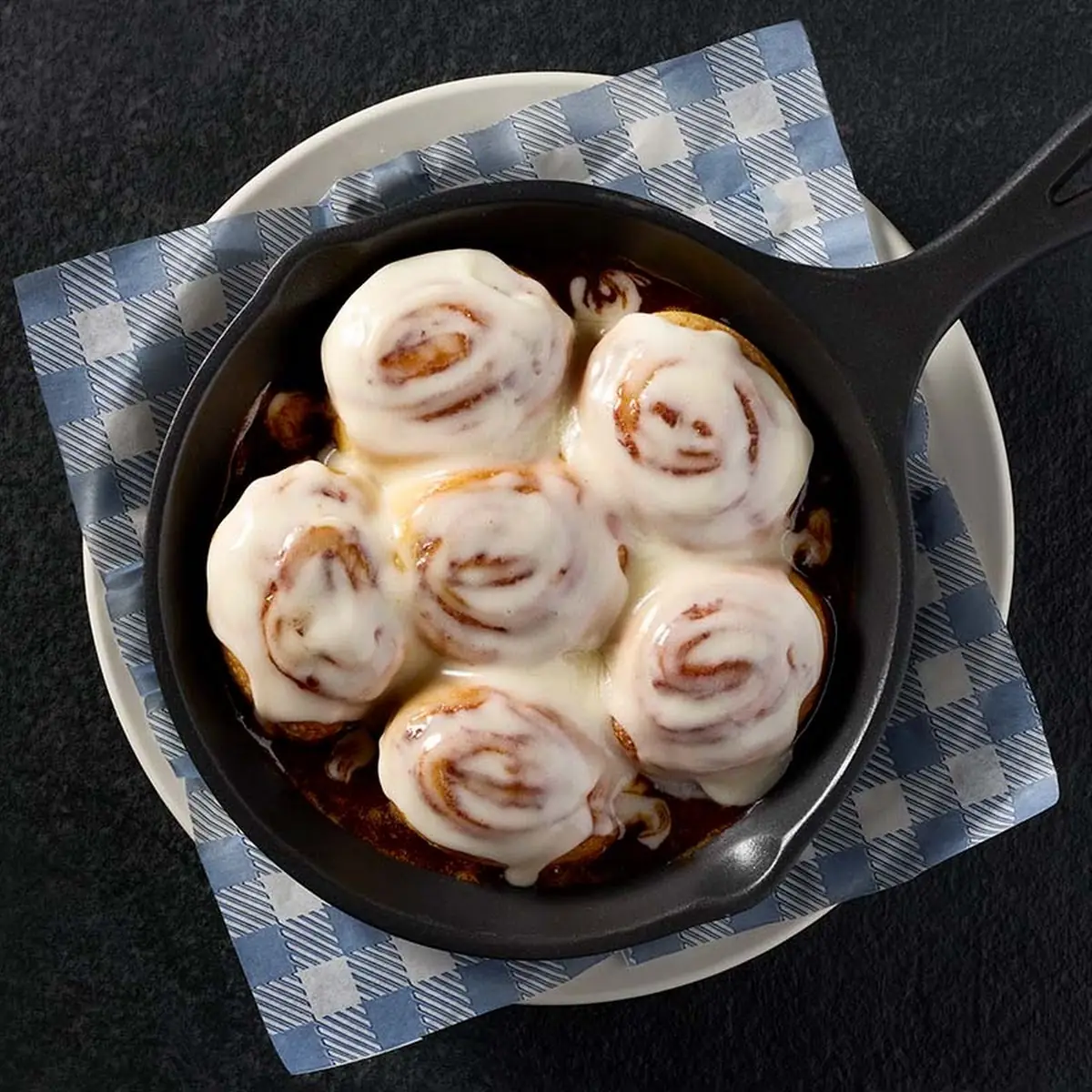 Cinnamon Roll Skillet