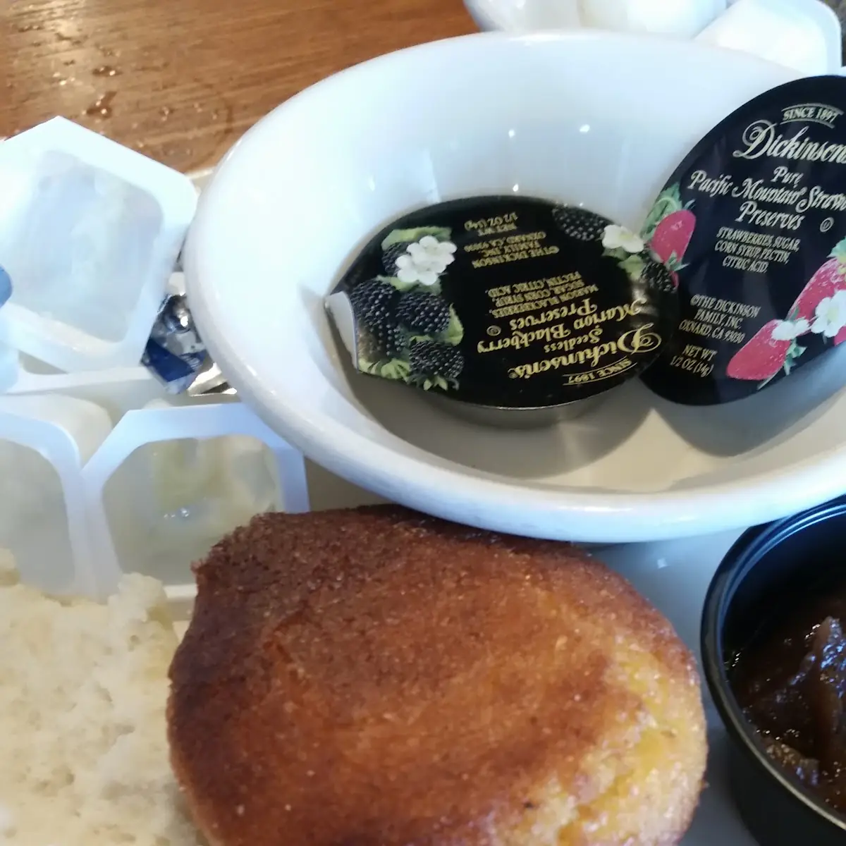Cornbread Muffins 4