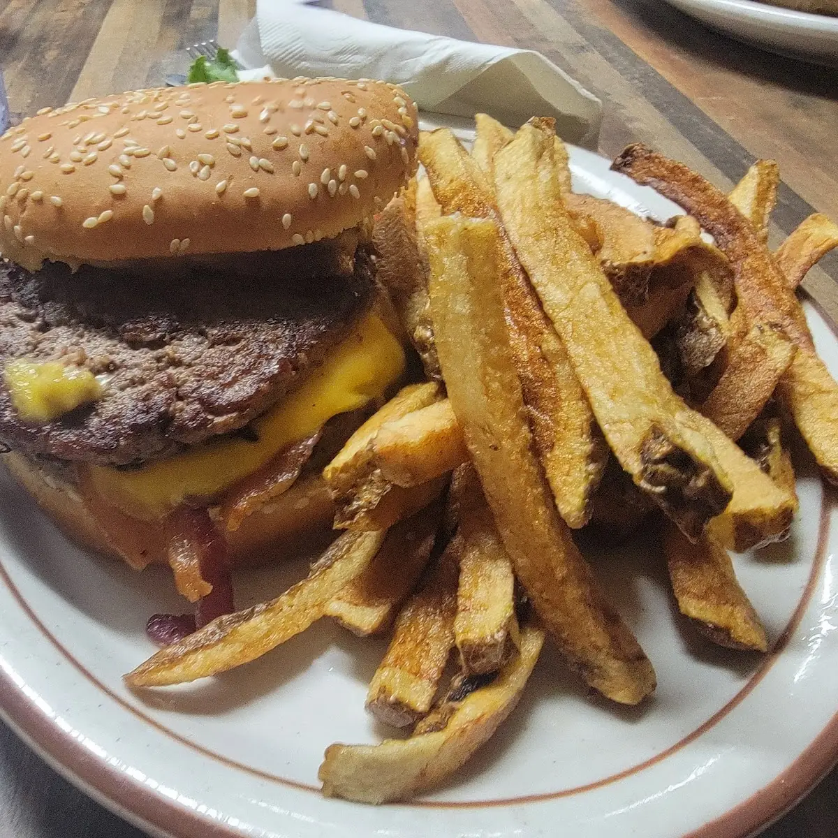 Double Cheeseburger