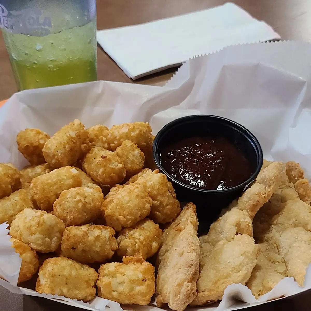 Chicken Tenders w Tator Tots