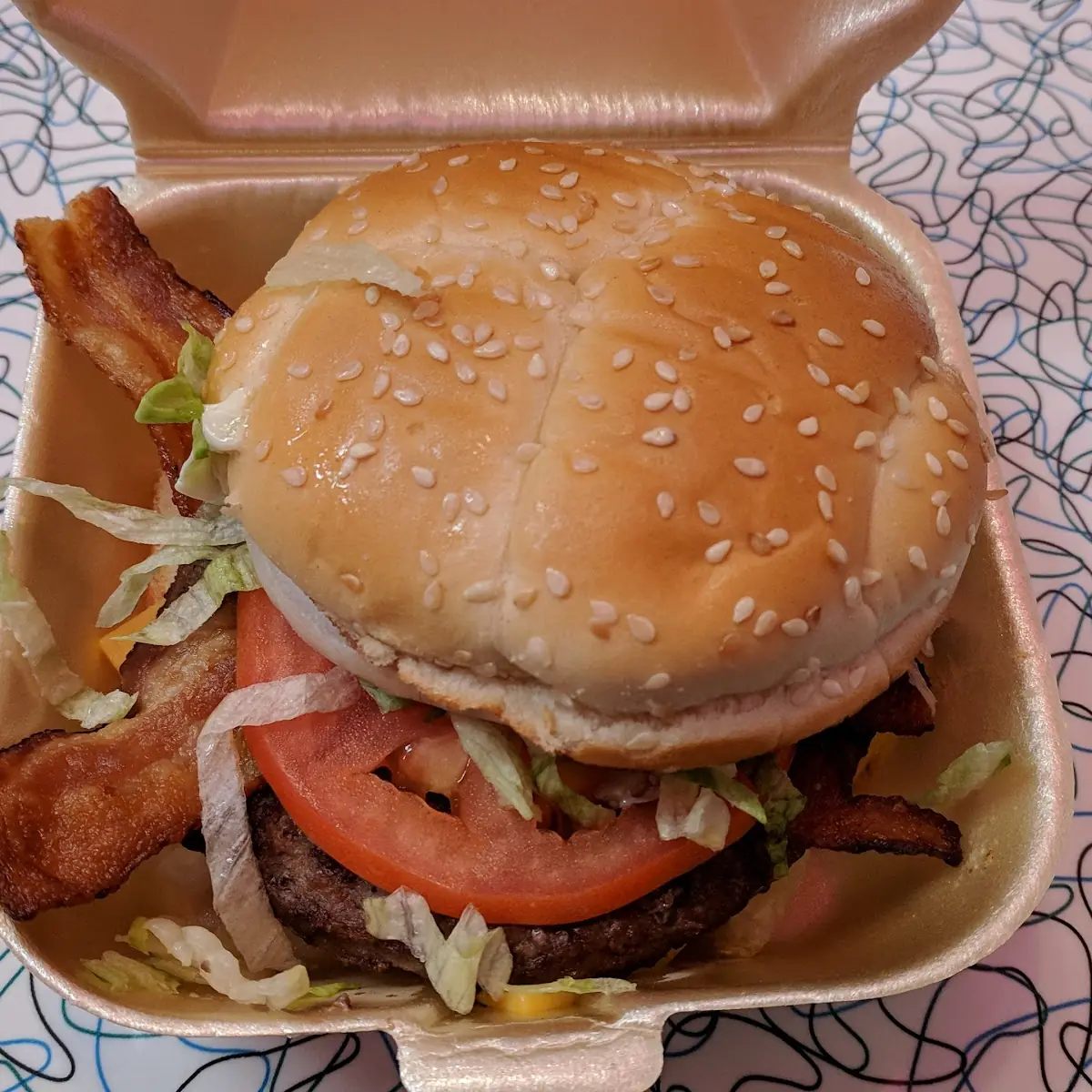 1 2 lb Bacon Cheese Deluxe