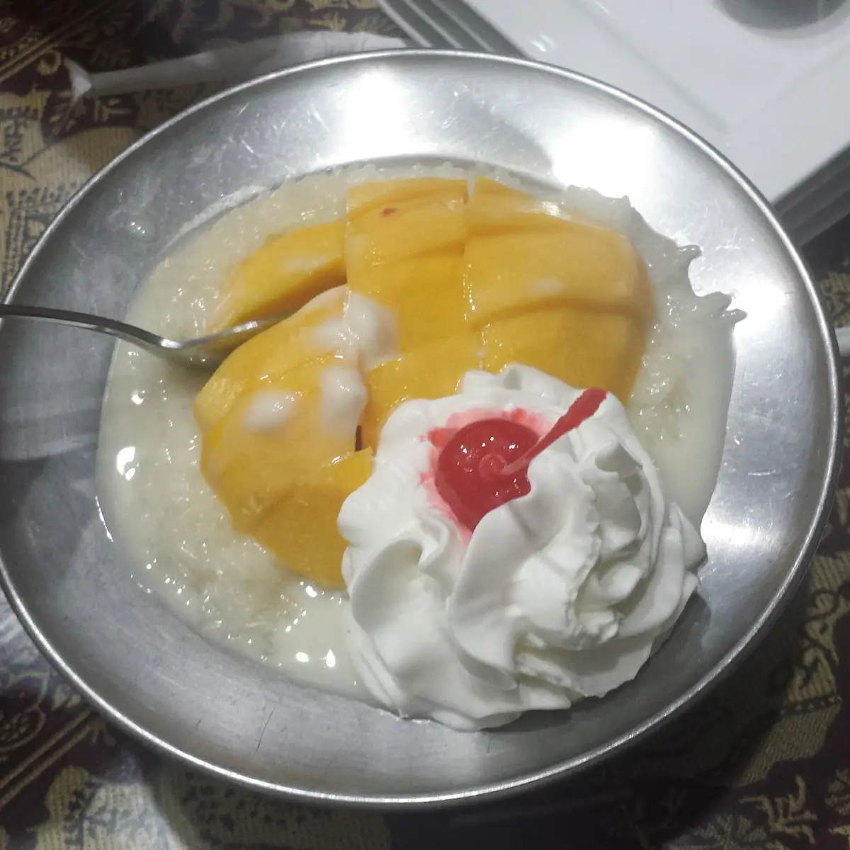 Coconut Sticky Rice Topped