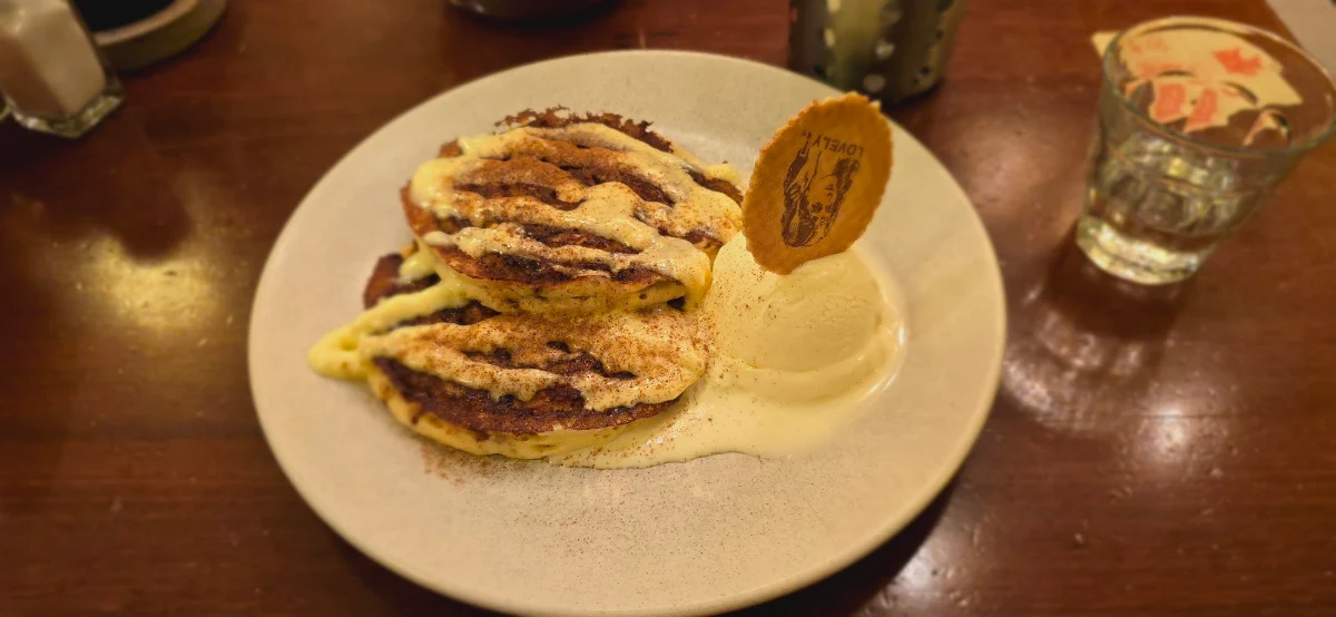 Cinnamon Scroll Pancakes, The Pancake Parlour