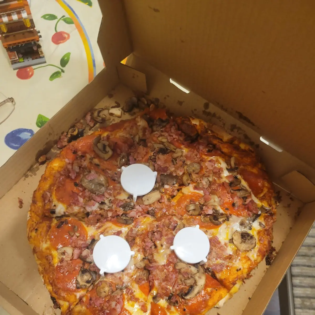 Thick Crust Pizza