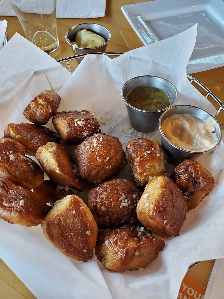Pretzel Bites