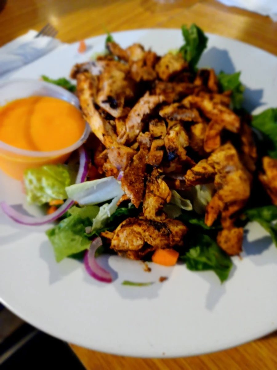 Garden Salad with Blackened Chicken