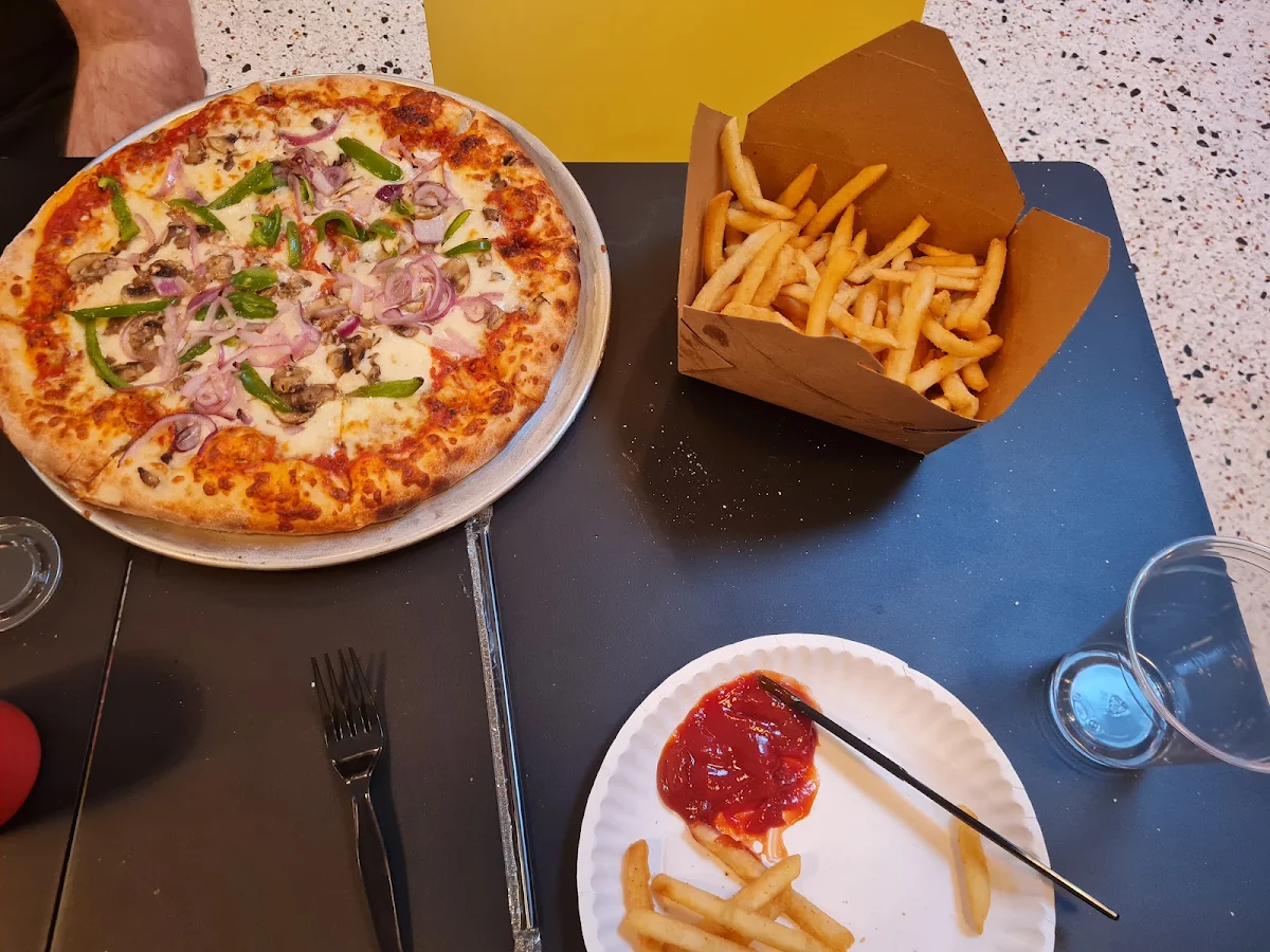 Veggie Pizza and Fries