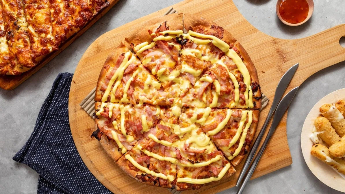 Highlights, Mozzarella Fella Pizzeria