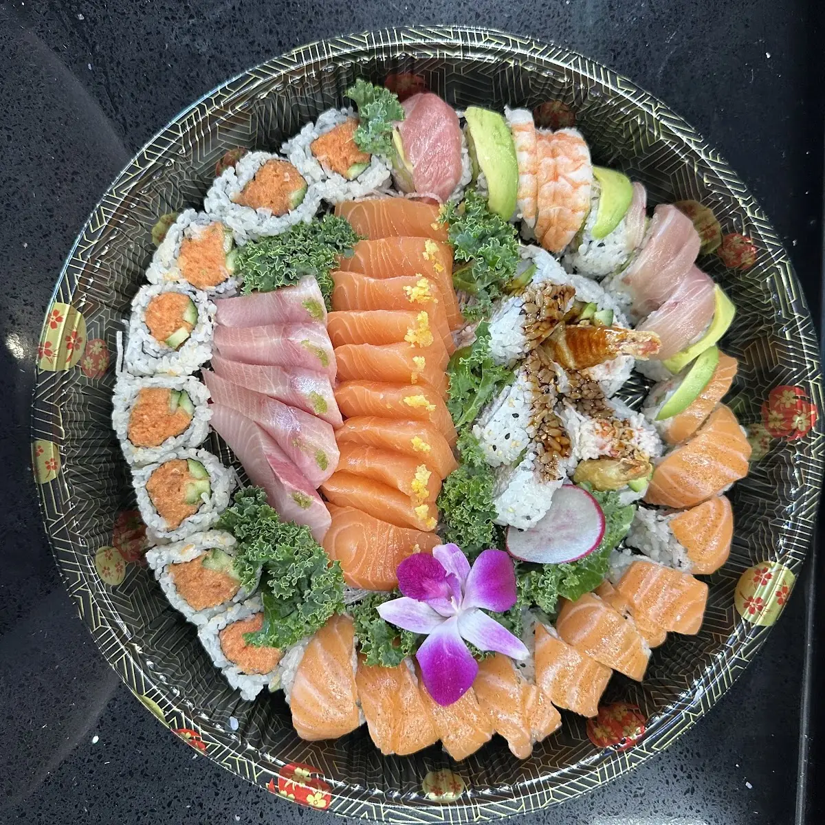 Sashimi Deluxe