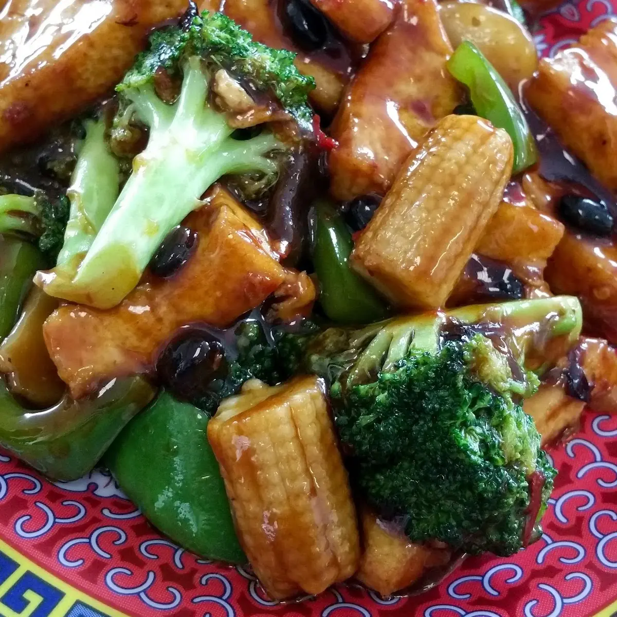 Triple Delight with Garlic Sauce