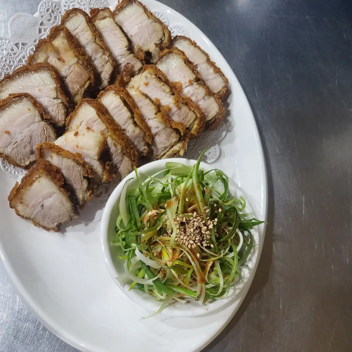 C4. 돈까스+쌀국수 / Fried Pork Cutlet + Regular Pho