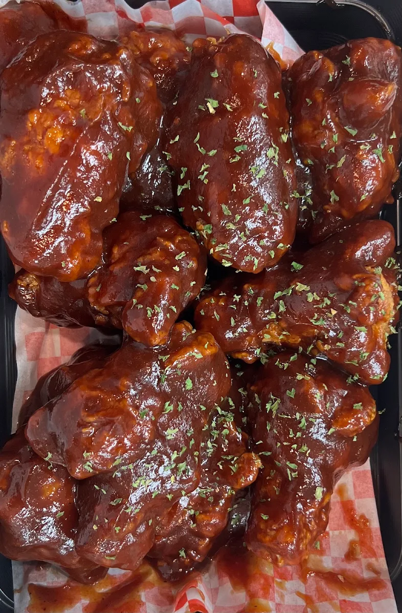 Battered Wings in BBQ Sauce