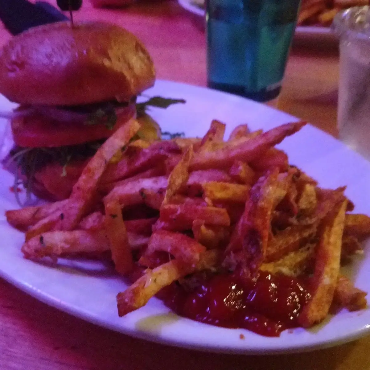 Settlement Burger