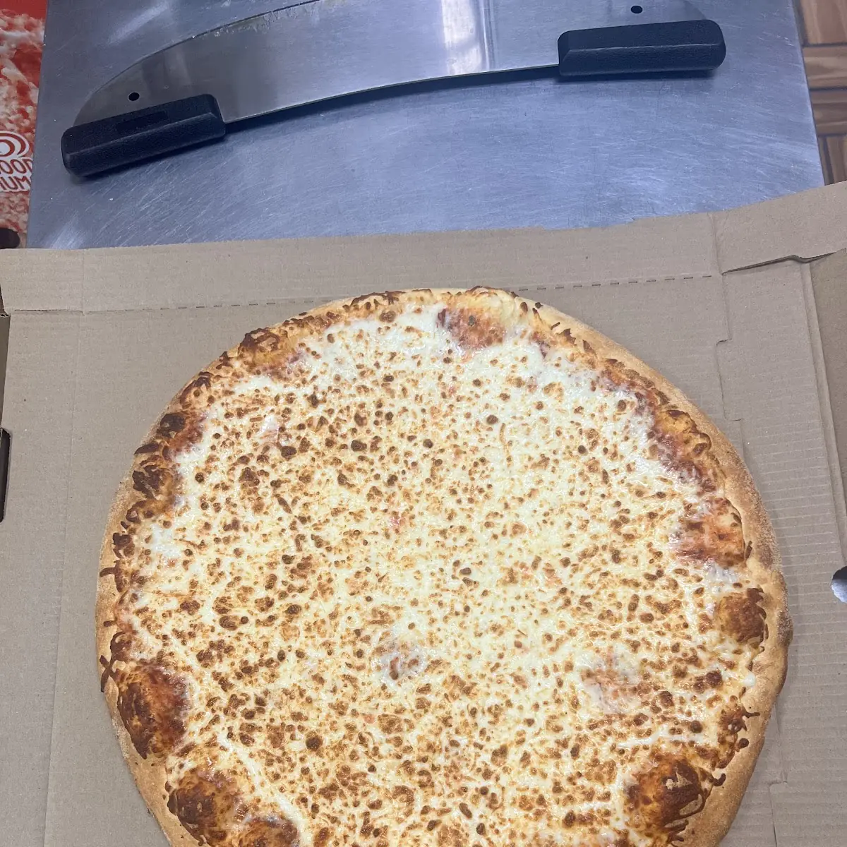 18 xx Large Cheese Pizza