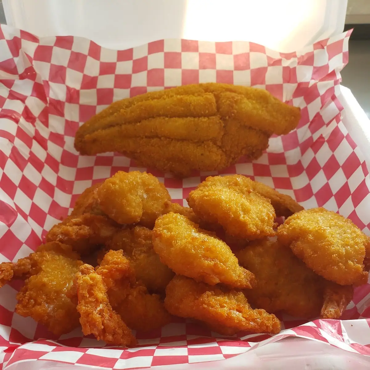 Juju's Fish & Shrimp Basket