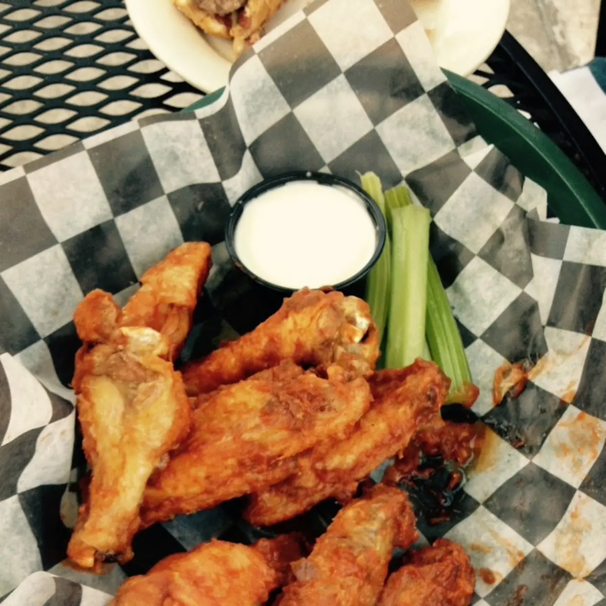 Hot Wings Hot