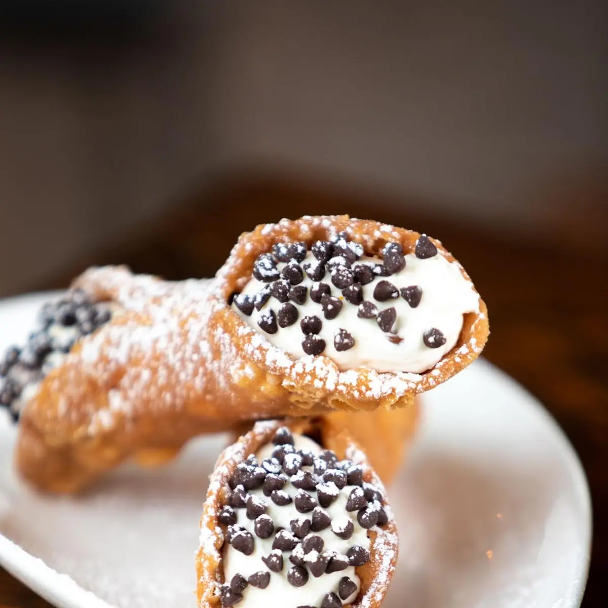 Chocolate Chip Cannoli